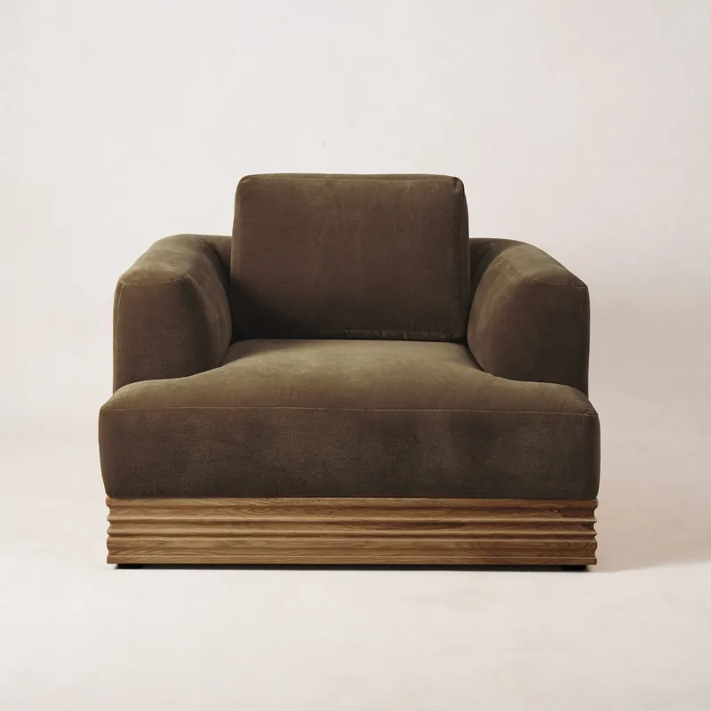 Palazzo Armchair - Urban Legend