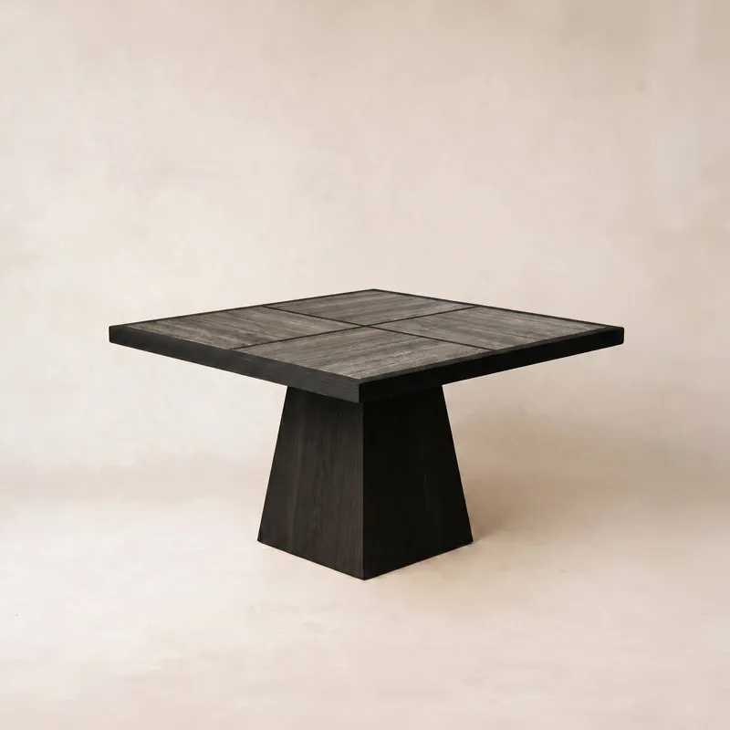 Eik Dining Table - Square - Black