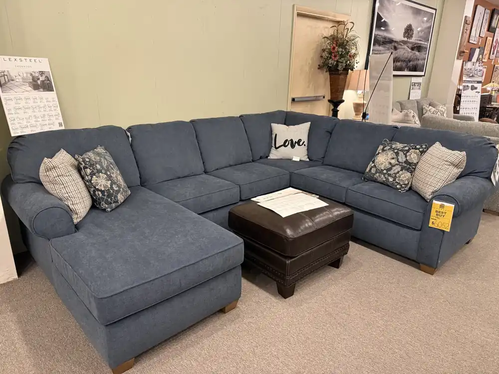 Thornton Three Piece Sectional - Flexsteel