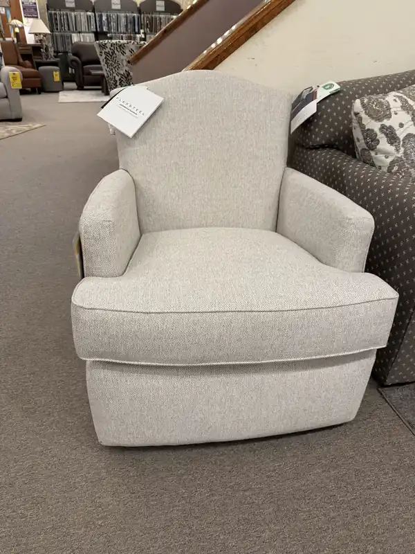 Judge Fabric Swivel Chair - Flexsteel