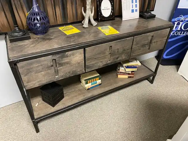 Canadel Loft Buffet