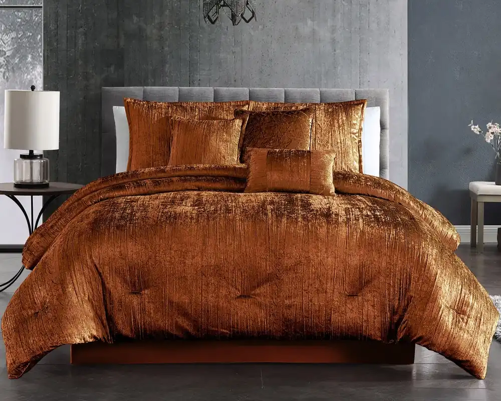 Hallmart Taos 7-Piece Velvet Comforter in Spice - Queen