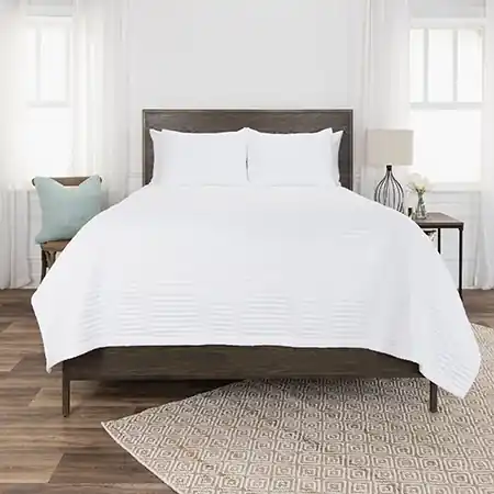 Rizzy Parker White 3-Piece King Quilt Set