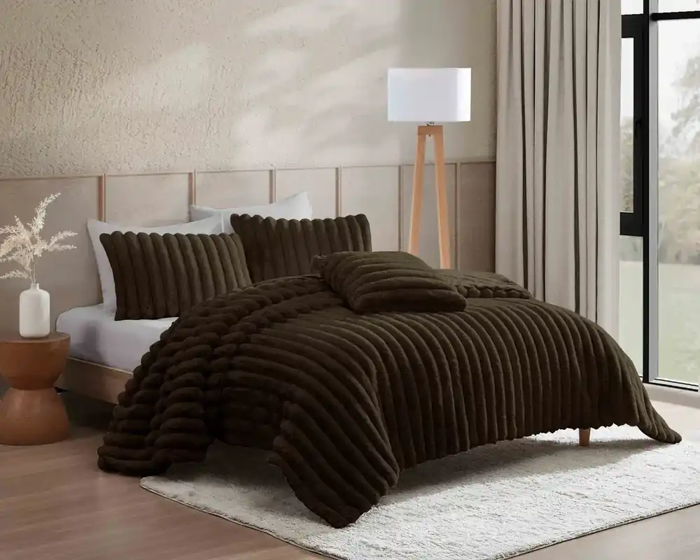 Hallmart Ethan 4-Piece Comforter Set in Brown - Queen