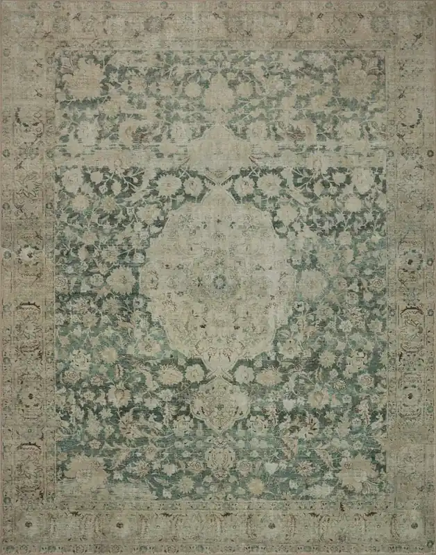 Loloi Sinclair Rug in Jade - 5 x 7