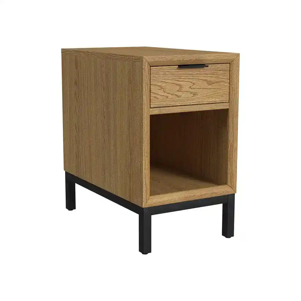 Intercon Newport Chairside Table in Oak