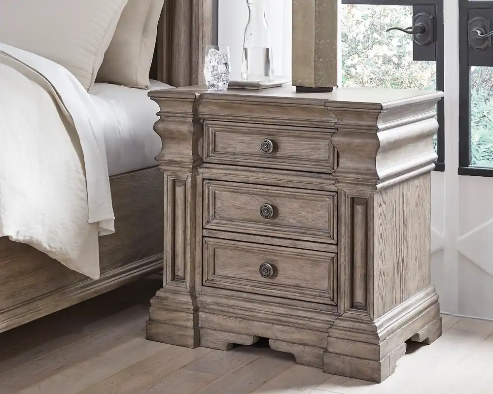 Ashley Blairhurst 3-Drawer Nightstand with Charging Station
