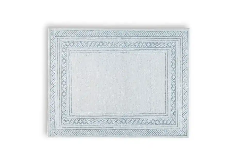Azelhurst Medium Rug - Home Decor