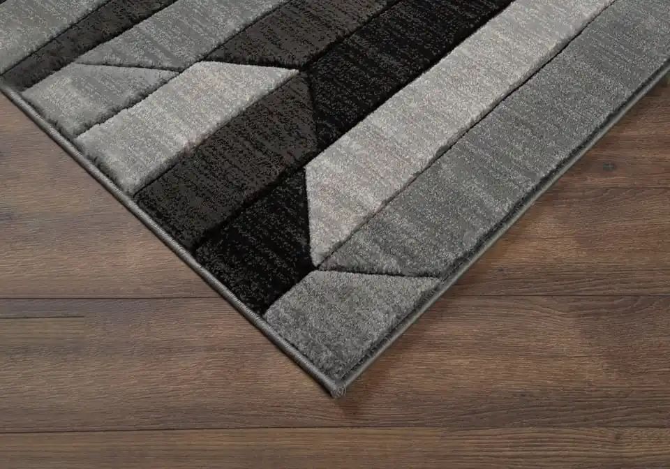 Chayse Black/Gray Medium Rug - Home Decor