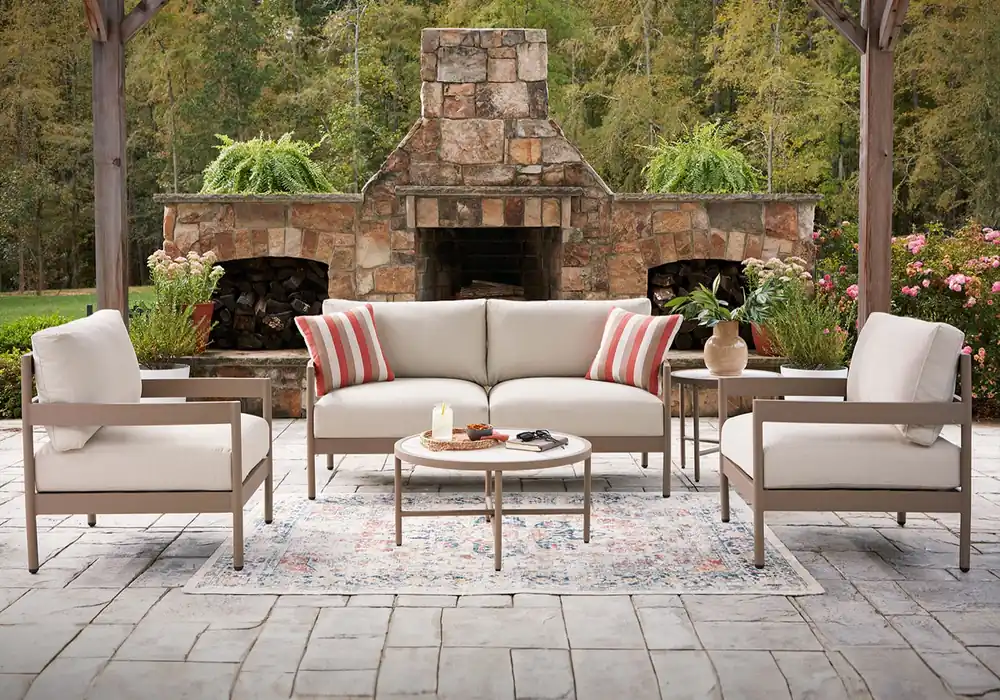 Bluff Trails Beige 5pc. Outdoor Seating Set