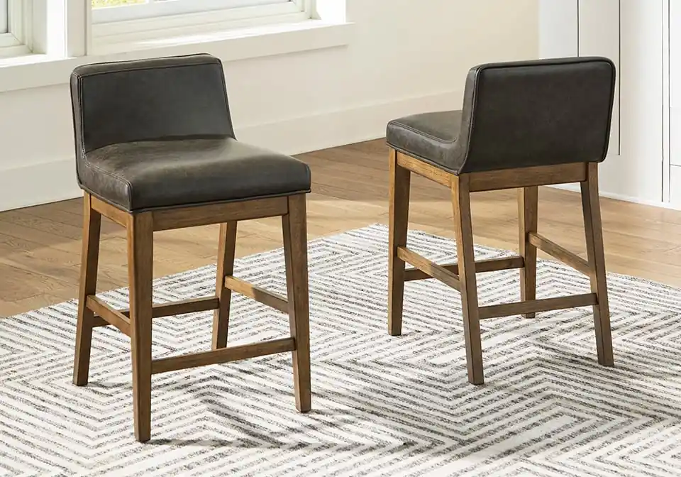 Cabalynn Light Brown Counter Height Dining Chair - Dining Room