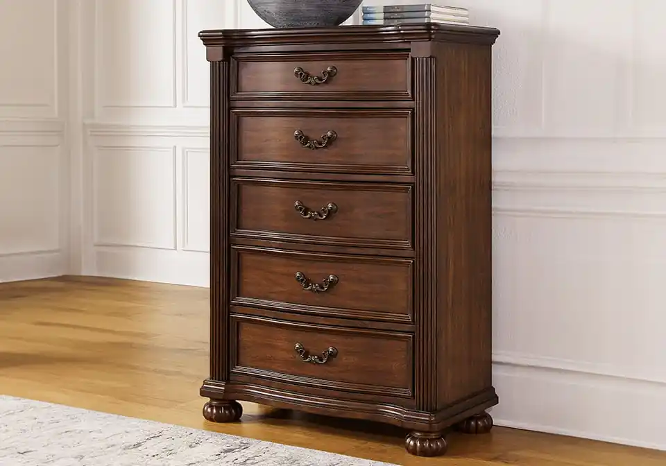 Lavinton Brown Chest - Bedroom