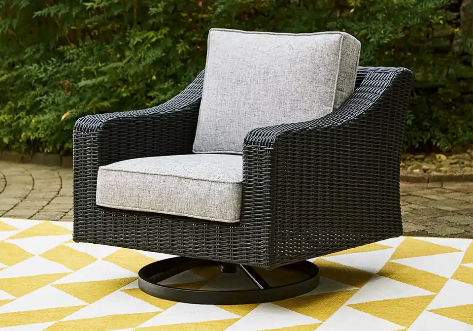 Beachcroft Black Outdoor Swivel Lounge Chair