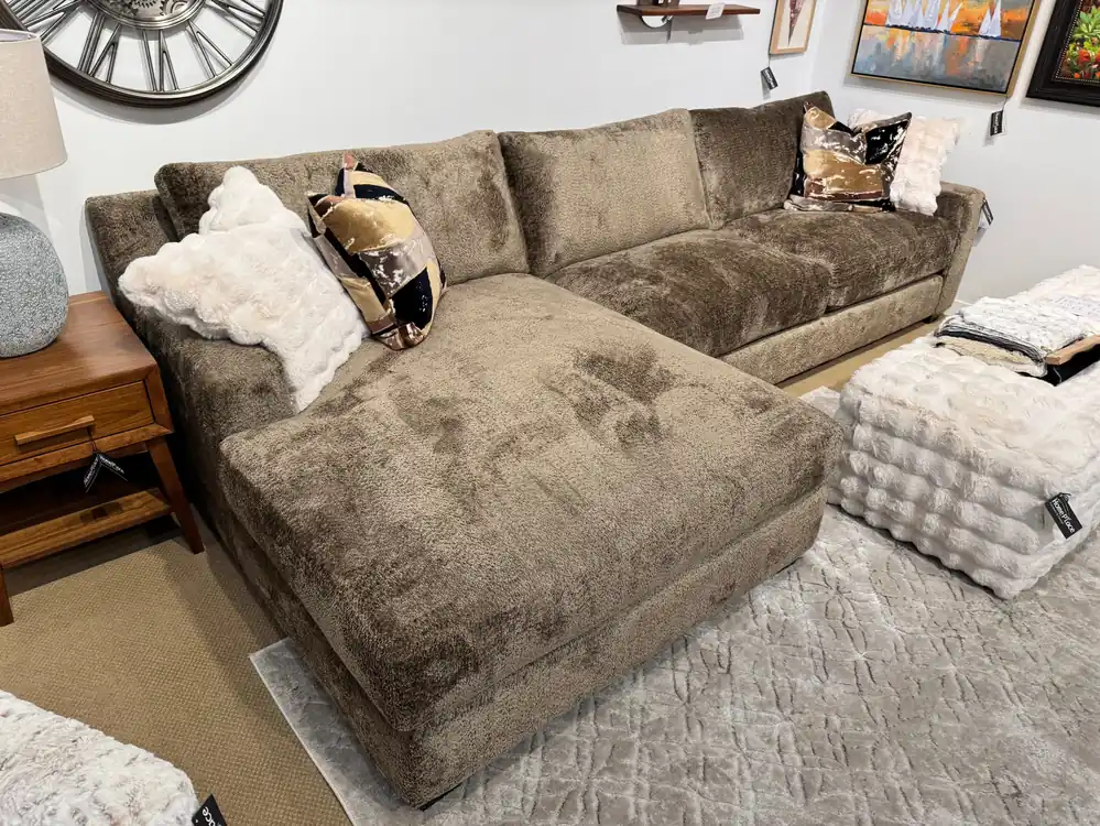 John Michael Designs – Model 5250 Grande