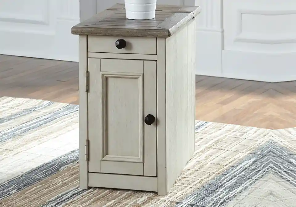 Bolanburg Two-Tone Chairside End Table