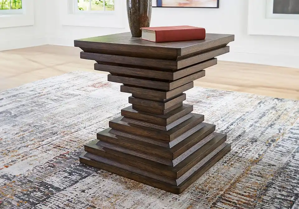 Hannodream Warm Brown End Table - end tables